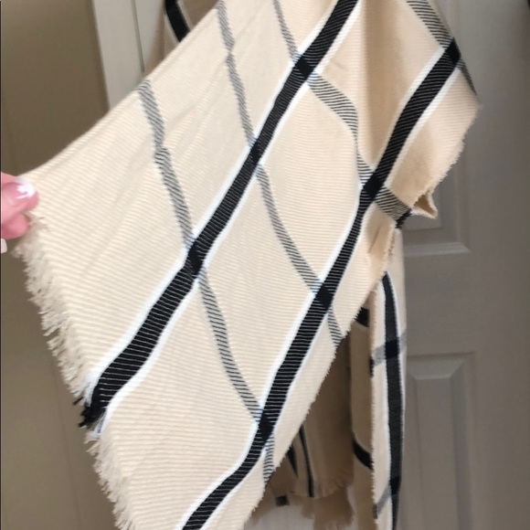 Shrug - Picture 3 of 5